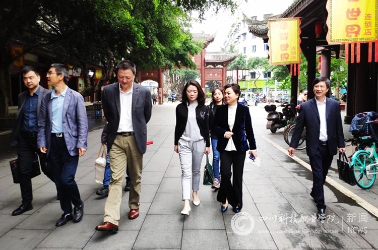 新闻网水印1.jpg