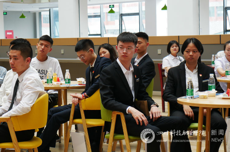 1561033517399937.jpg 新闻网水印3.jpg