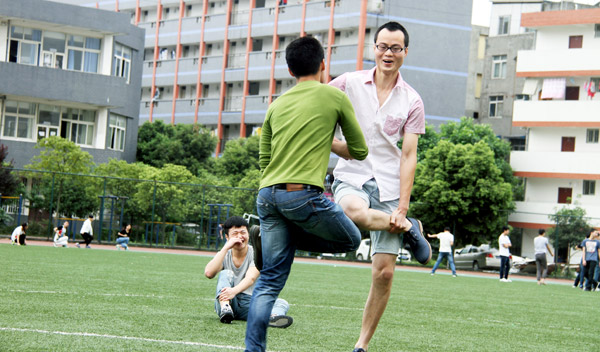 4斗鸡.jpg