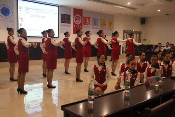 图为航空学院比赛现场 (1).jpg